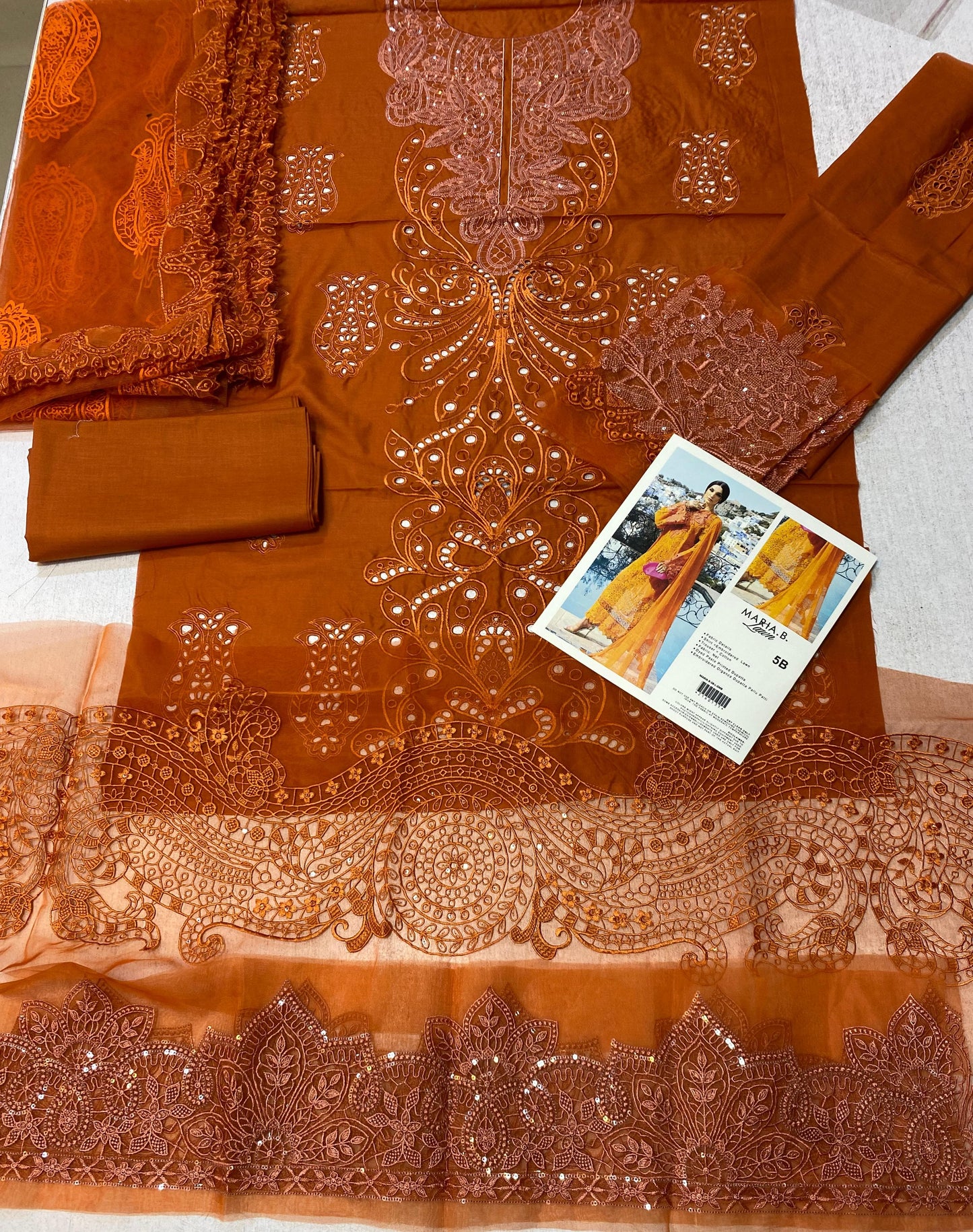 MARIA B - LUXURY EMBROIDERED LAWNCOLLECTION - 5B - UNSTITCHED